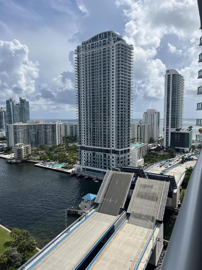 23Rd Floor Luxury & Spacious Beachwalk Resort Apartment With Amazing View Hallandale Beach Exterior foto